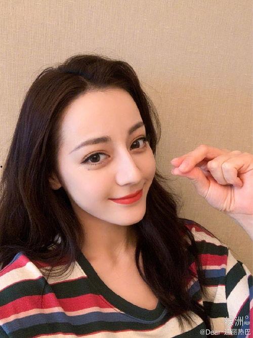 娱乐吃瓜酱自拍